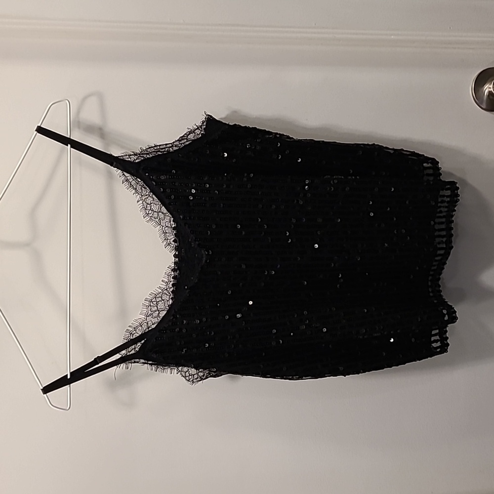 *2/$30 summer clearout* NWT s.S RW & Co black sequins tank top